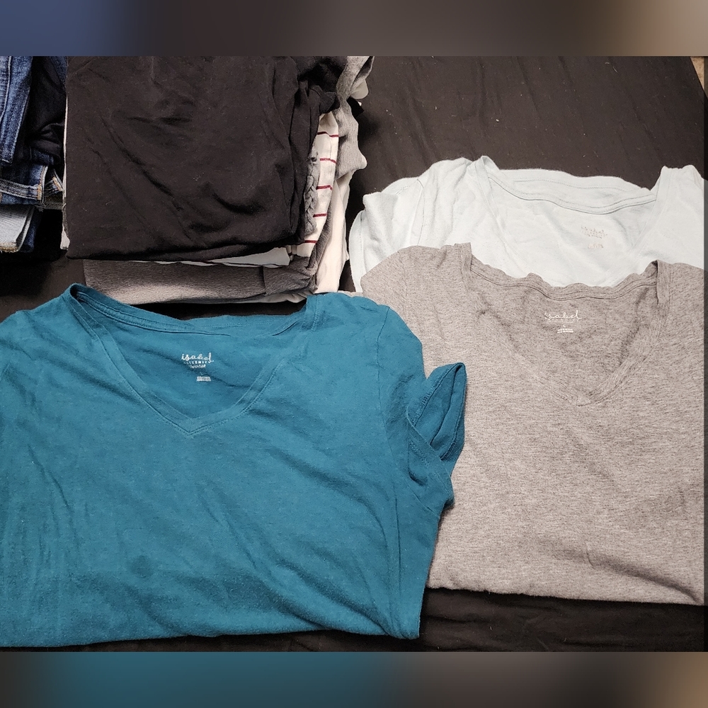 Isabel maternity shirts